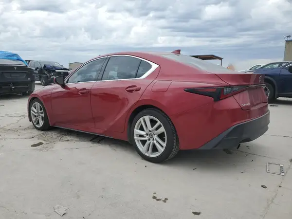 JTHCA1D28M5117330 2021 LEXUS IS - Image 2