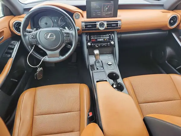 JTHCA1D29M5112668 2021 LEXUS IS - Image 8
