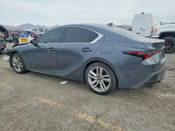 JTHCA1D29M5114498 2021 LEXUS IS - Image 2