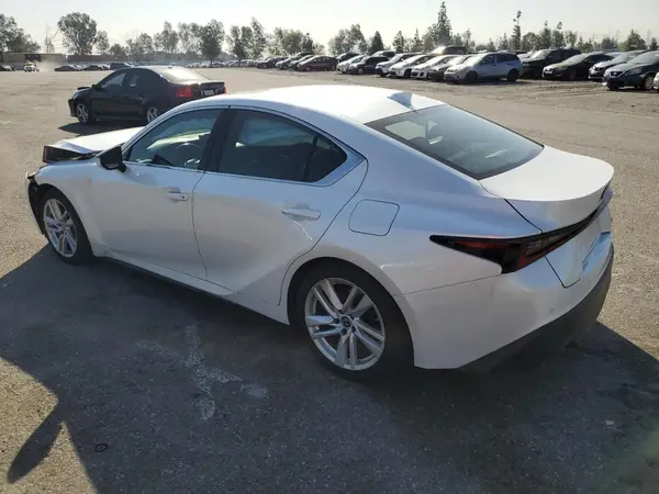 JTHCA1D29M5115392 2021 LEXUS IS - Image 2