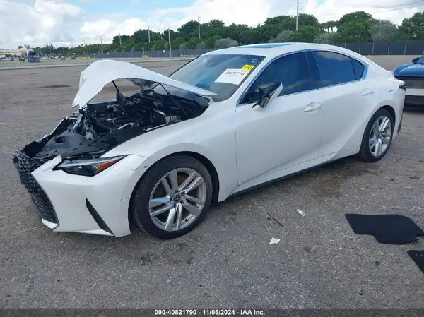 JTHCA1D29R5132104 2024 LEXUS IS - Image 2