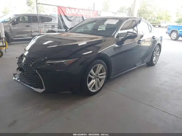 JTHCA1D2XP5125840 2023 LEXUS IS - Image 2