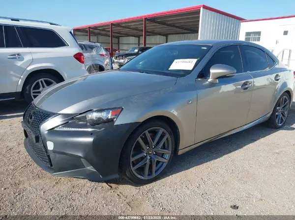 JTHCE1D21G5012475 2016 LEXUS IS - Image 2