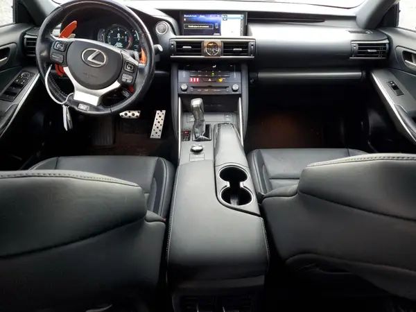 JTHCE1D21H5013580 2017 LEXUS IS - Image 8