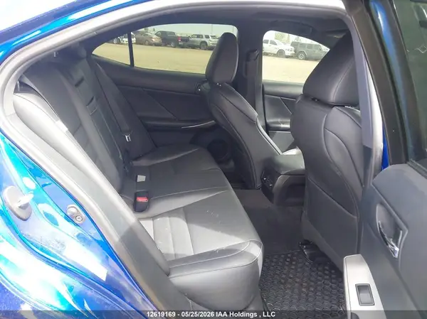 JTHCE1D22G5012307 2016 LEXUS IS - Image 8