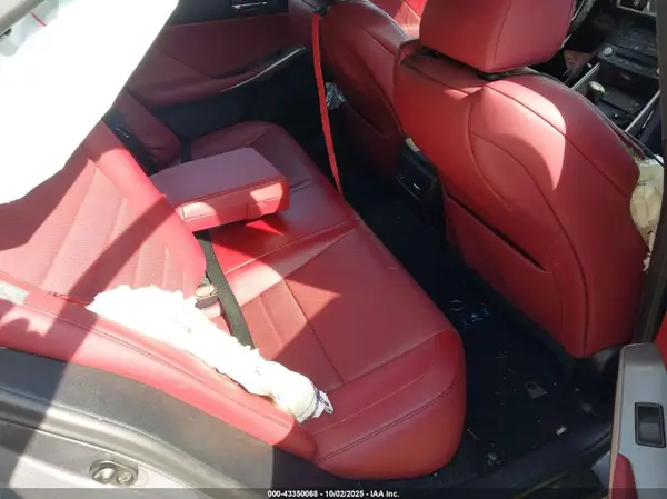JTHCE1D23G5011036 2016 LEXUS IS - Image 8