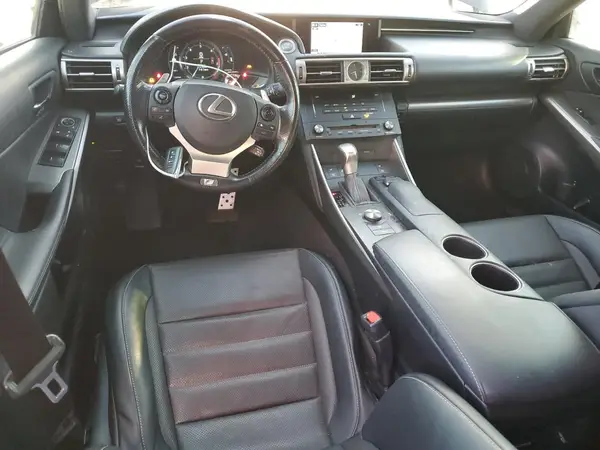JTHCE1D23G5012011 2016 LEXUS IS - Image 8