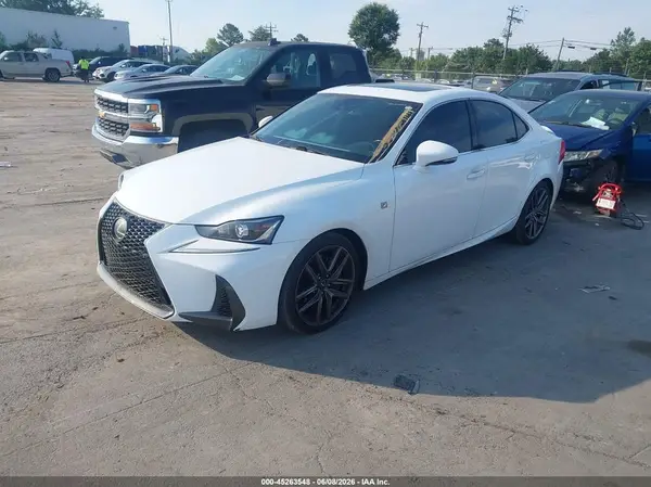 JTHCE1D25H5013713 2017 LEXUS IS - Image 2
