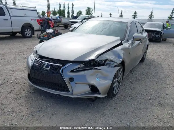 JTHCE1D26G5010706 2016 LEXUS IS - Image 2