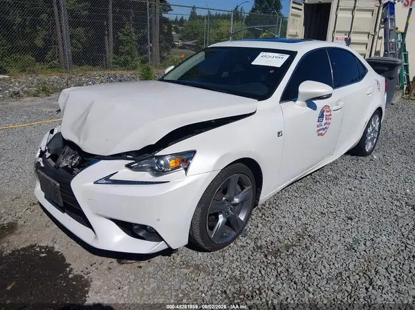 JTHCE1D27G5010309 2016 LEXUS IS - Image 2