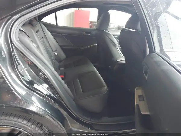 JTHCE1D27H5014376 2017 LEXUS IS - Image 8