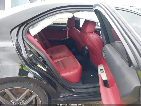 JTHCE1D28G5011016 2016 LEXUS IS - Image 8
