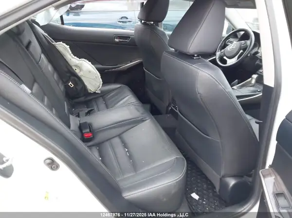 JTHCE1D28G5011906 2016 LEXUS IS - Image 8