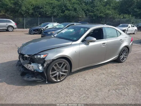 JTHCE1D28G5012375 2016 LEXUS IS - Image 2