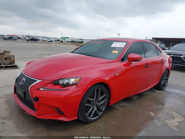 JTHCE1D29G5011042 2016 LEXUS IS - Image 2