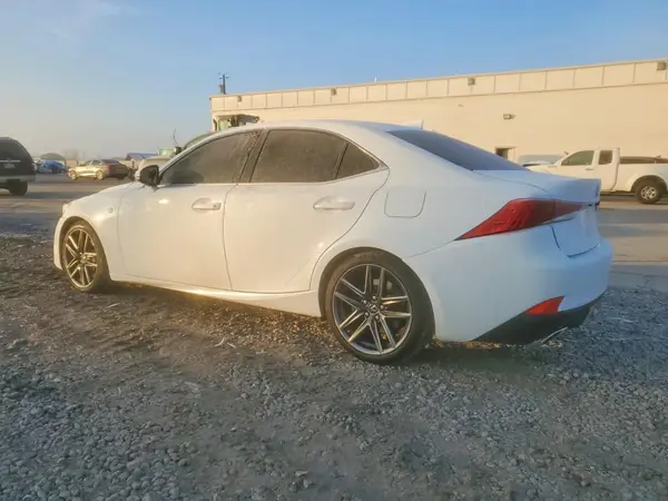 JTHCE1D29H5013245 2017 LEXUS IS - Image 2