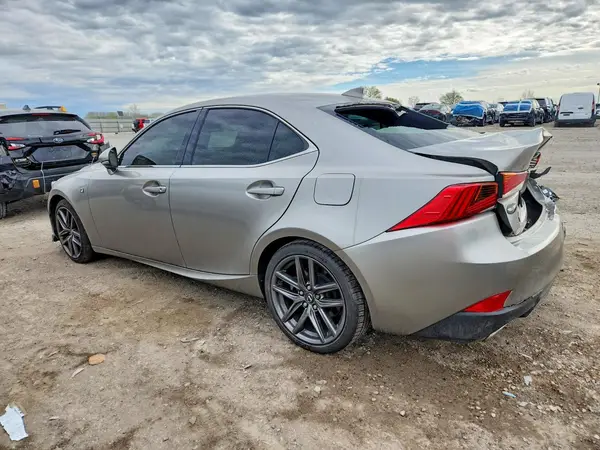 JTHCE1D29H5014153 2017 LEXUS IS - Image 2