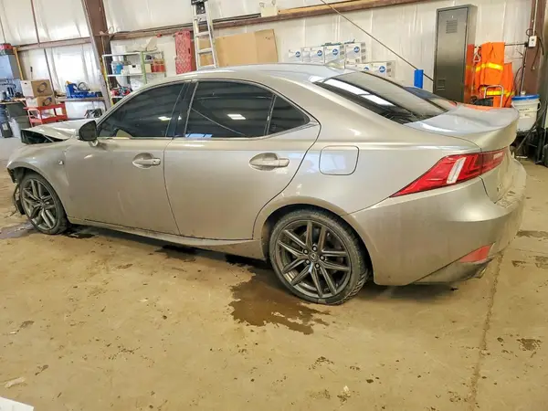 JTHCE1D2XG5011521 2016 LEXUS IS - Image 2