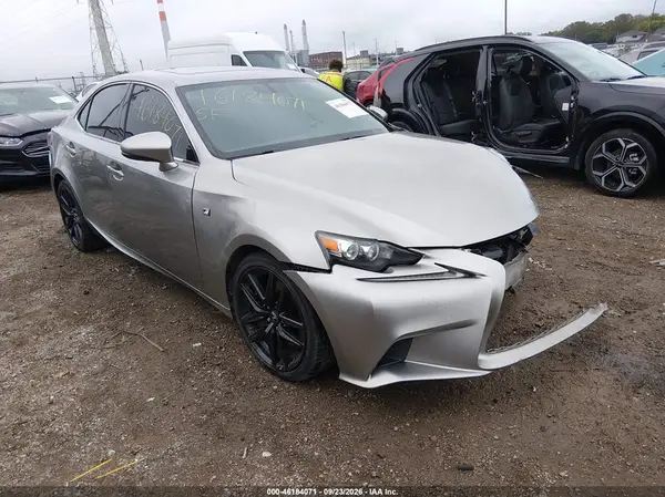 JTHCE1D2XG5012829 2016 LEXUS IS - Image 1