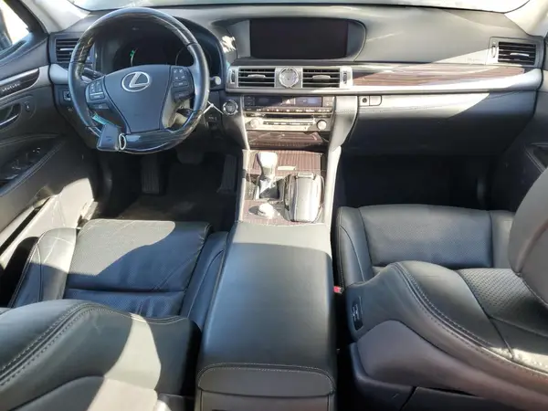 JTHCL5EF1H5028370 2017 LEXUS LS - Image 8