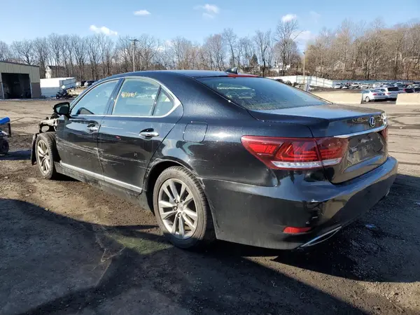 JTHCL5EF2G5026433 2016 LEXUS LS - Image 2