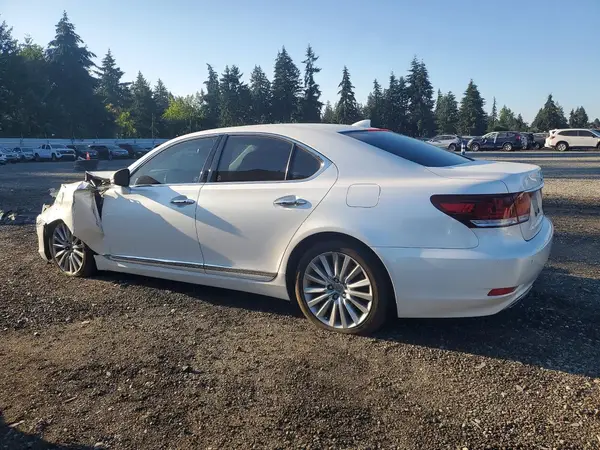 JTHCL5EF2G5026741 2016 LEXUS LS - Image 2