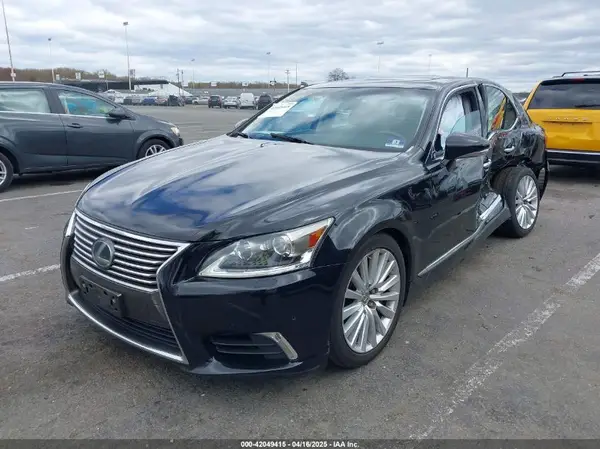 JTHCL5EF2H5028166 2017 LEXUS LS - Image 2