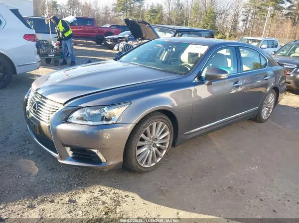JTHCL5EF2H5029169 2017 LEXUS LS - Image 2