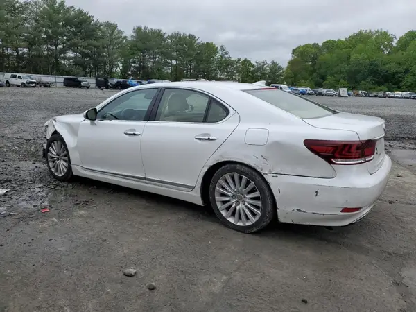 JTHCL5EF4H5028668 2017 LEXUS LS - Image 2