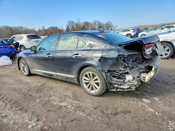 JTHCL5EF5G5025633 2016 LEXUS LS - Image 2