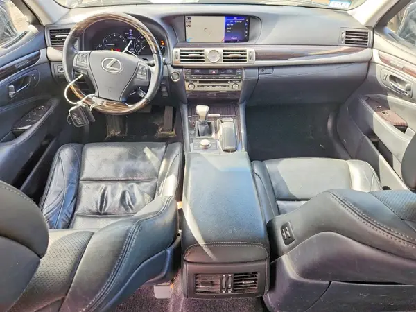 JTHCL5EF5G5025633 2016 LEXUS LS - Image 8