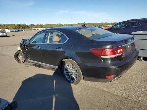 JTHCL5EF6G5026483 2016 LEXUS LS - Image 2