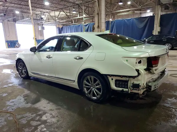 JTHCL5EF6G5026869 2016 LEXUS LS - Image 2
