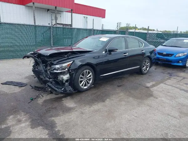 JTHCL5EF8G5026260 2016 LEXUS LS - Image 2