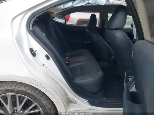 JTHCM1D20G5001566 2016 LEXUS IS - Image 8
