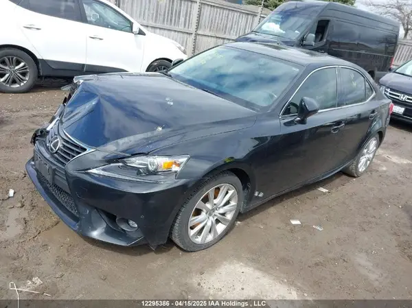 JTHCM1D20G5001938 2016 LEXUS IS - Image 2