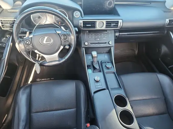 JTHCM1D20G5006539 2016 LEXUS IS - Image 8