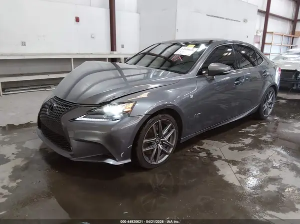 JTHCM1D20G5007951 2016 LEXUS IS - Image 2