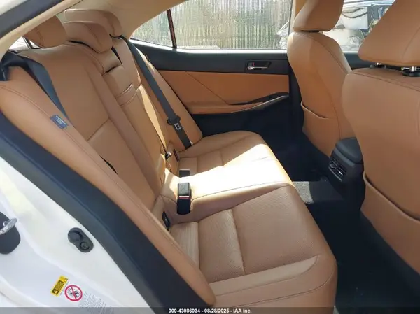 JTHCM1D20G5009540 2016 LEXUS IS - Image 8