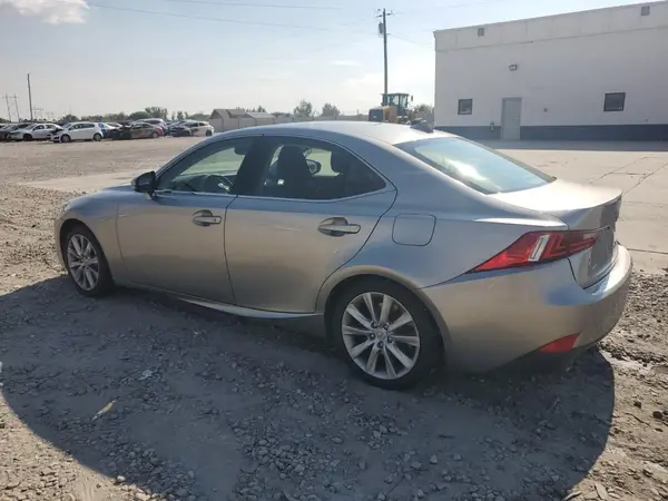 JTHCM1D20G5010106 2016 LEXUS IS - Image 2
