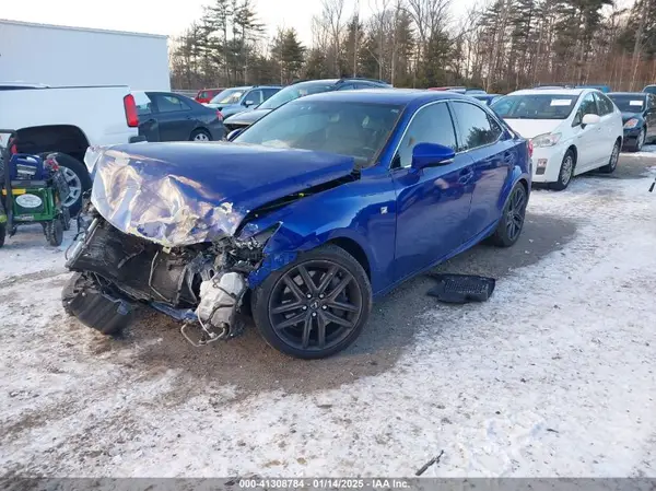JTHCM1D20G5011661 2016 LEXUS IS - Image 2