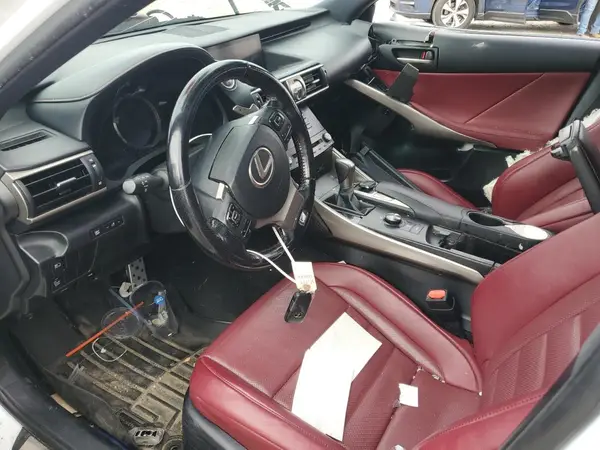 JTHCM1D20H5021205 2017 LEXUS IS - Image 8