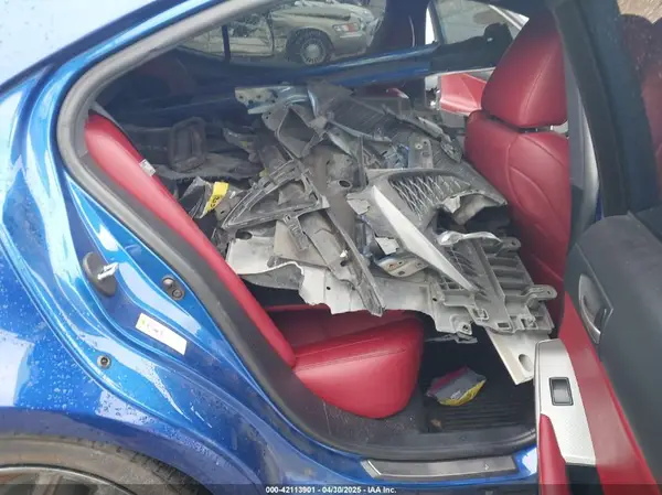 JTHCM1D20H5021902 2017 LEXUS IS - Image 8