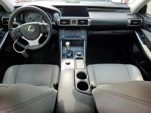 JTHCM1D21G5004895 2016 LEXUS IS - Image 8