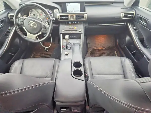 JTHCM1D21G5006193 2016 LEXUS IS - Image 8