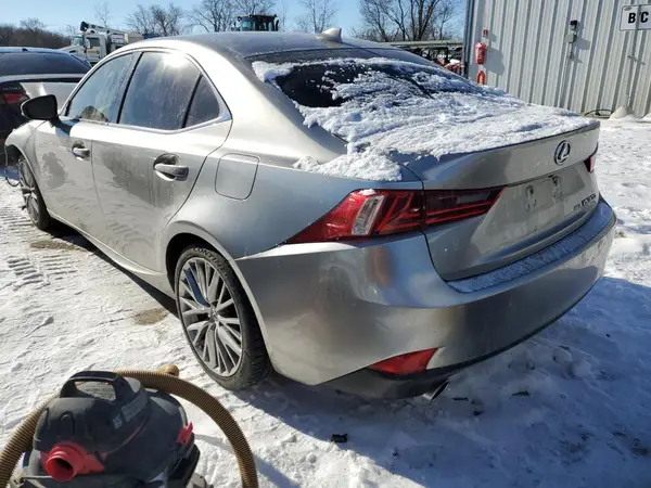 JTHCM1D21G5010292 2016 LEXUS IS - Image 2