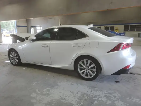 JTHCM1D21G5014116 2016 LEXUS IS - Image 2