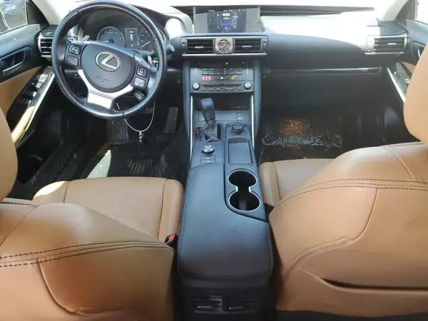 JTHCM1D21H5016112 2017 LEXUS IS - Image 8
