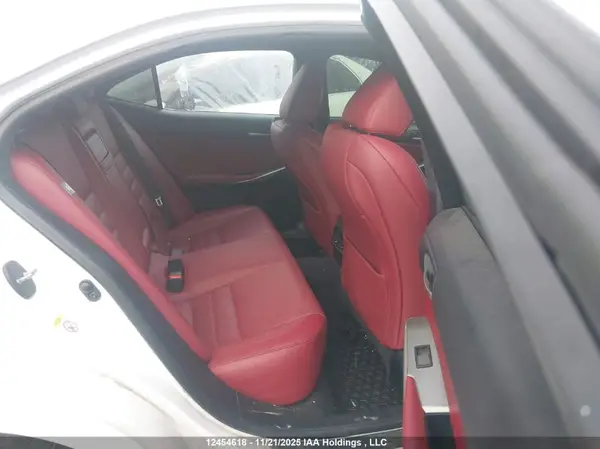 JTHCM1D21H5016465 2017 LEXUS IS - Image 8