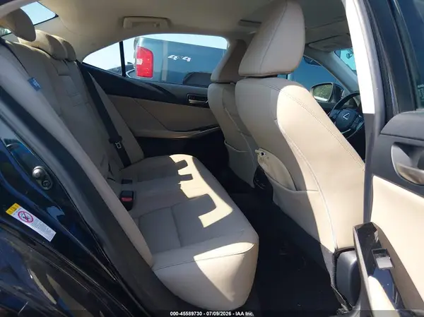 JTHCM1D21H5018250 2017 LEXUS IS - Image 8
